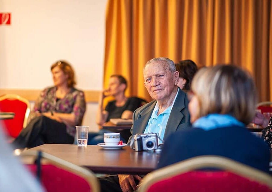 pán Anton Jakubáč autor